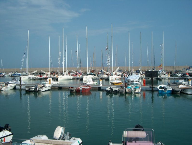 GRE.ENE.LOG. “from GREen-ENErgy to green-LOGistic: from Roccella Jonica marina to the Locride area, in Calabria